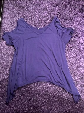 Women's Dark Purple Cold-Shoulder V-Neck Top with Longer Sides
